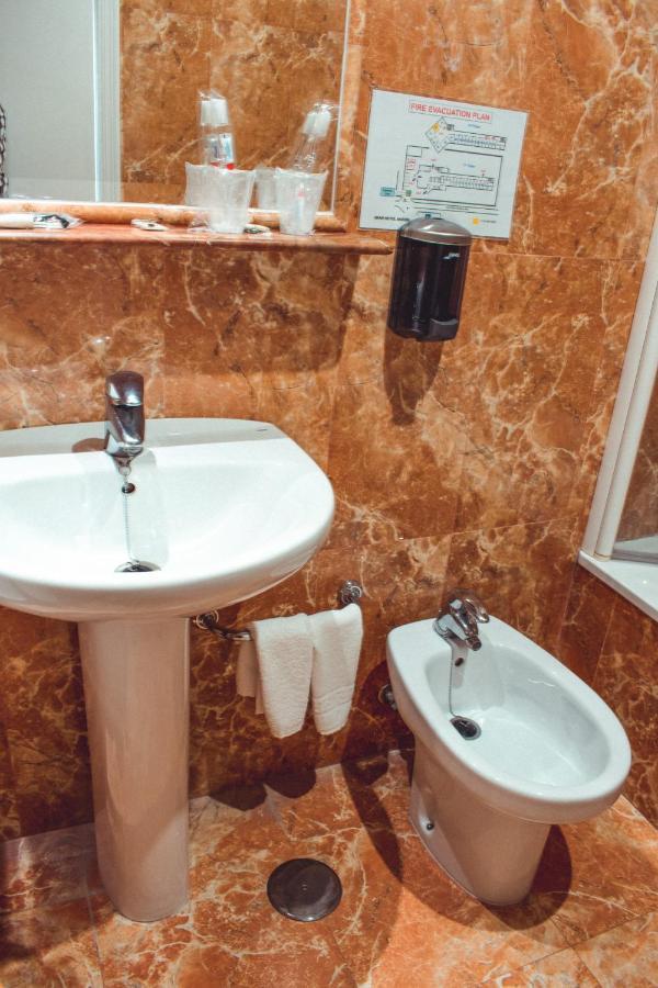 La Morona Hotel Moron de la Frontera Ngoại thất bức ảnh