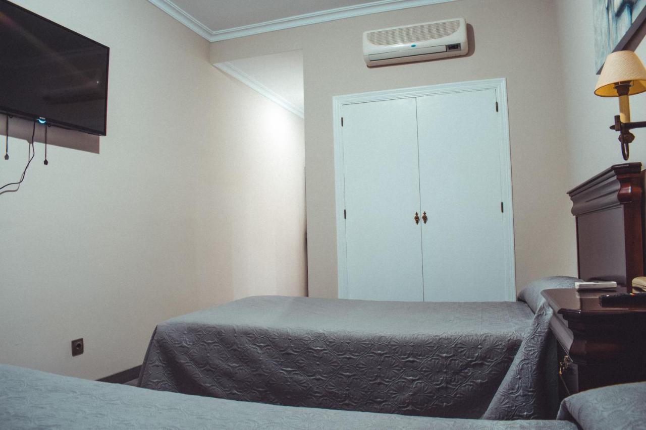 La Morona Hotel Moron de la Frontera Ngoại thất bức ảnh